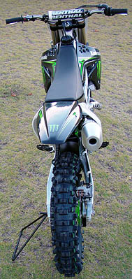 
 The 2009 Kawasaki KXF 450 F 
 Sporting the new FSR look 
 Tail View 
